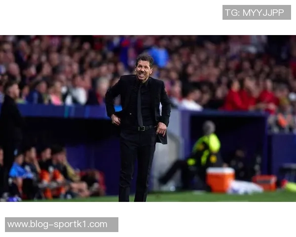 本福斯特认为曼联应考虑引进伊劳拉索斯盖特与前任主帅风格迥异